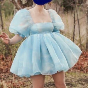 Selkie dress Head in the clouds, never worn with tags size medium